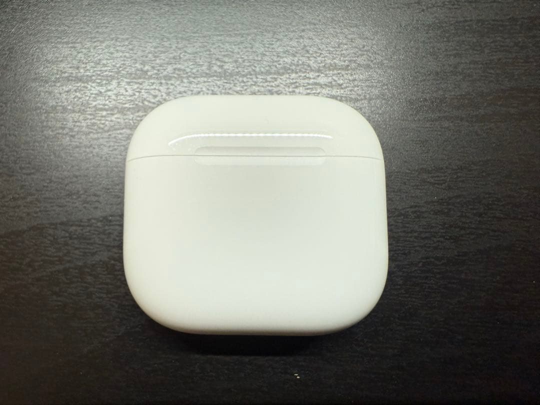 【正規品】AirPods 4 アクティブノイズキャンセリング機能搭載