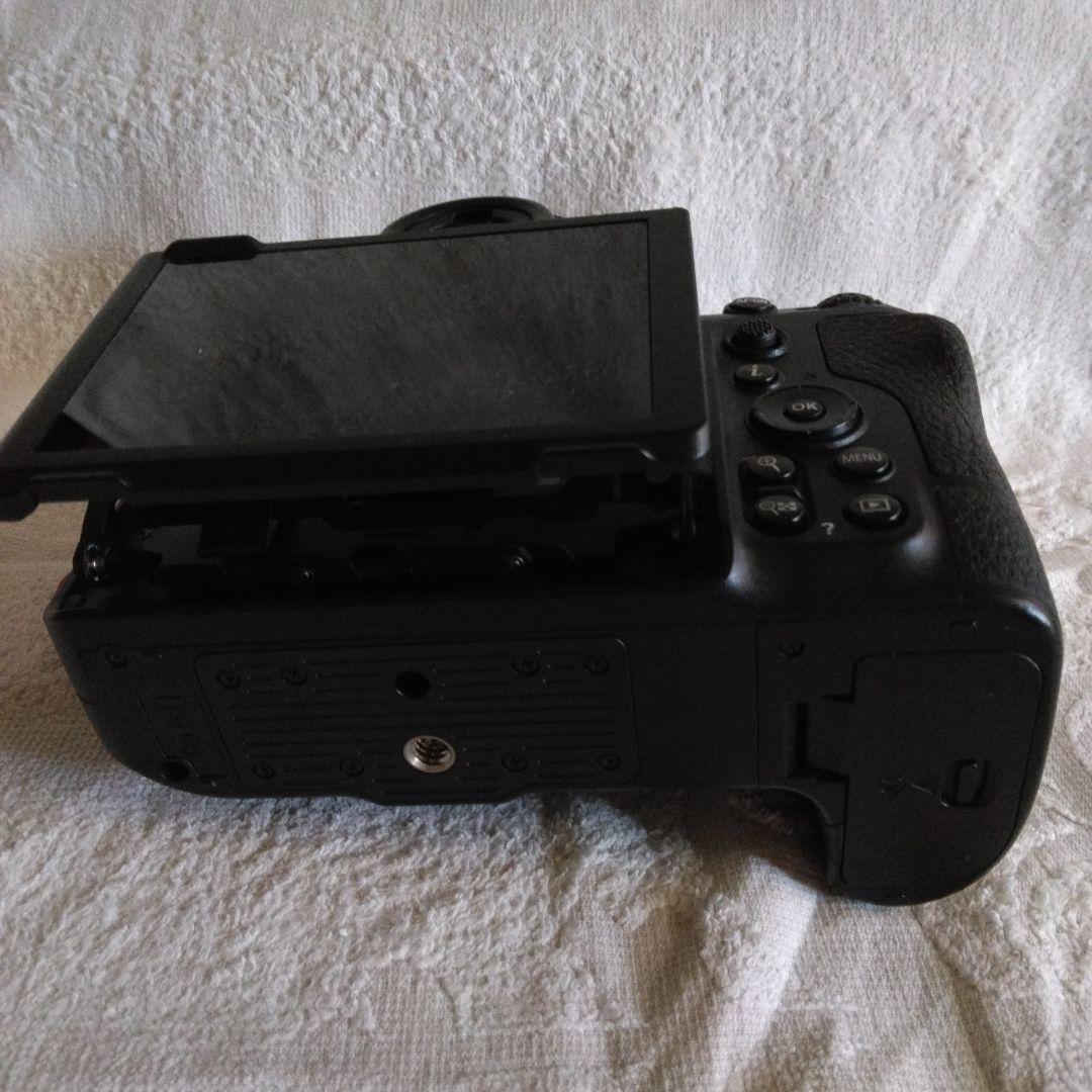 Nikon Z 8 ミラーレス一眼 本体とプログレード512ギガCFカード付