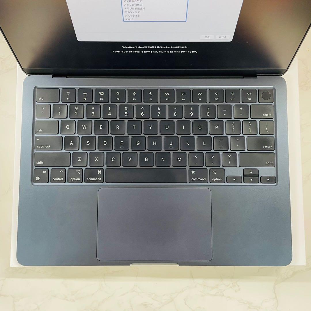 MacBook Air 2022 13インチ M2 16GB 512GB
