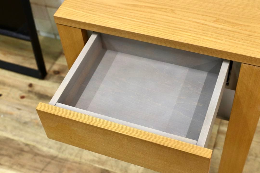 GMIO70A○Cassni ixc / カッシーナイクスシー サイドテーブル