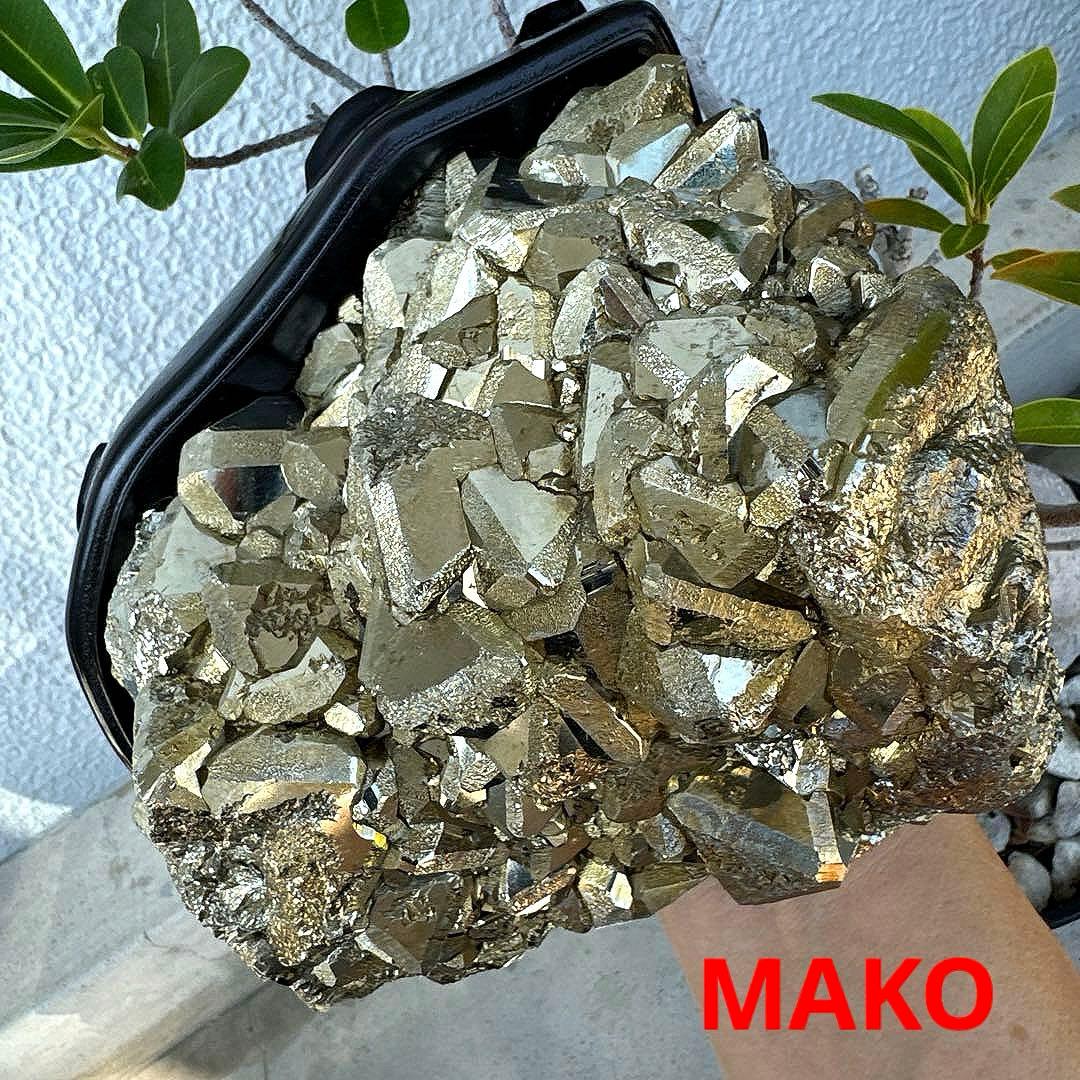 M1780☆パイライト原石クラスター5.6Kg☆天然石　原石☆N50502