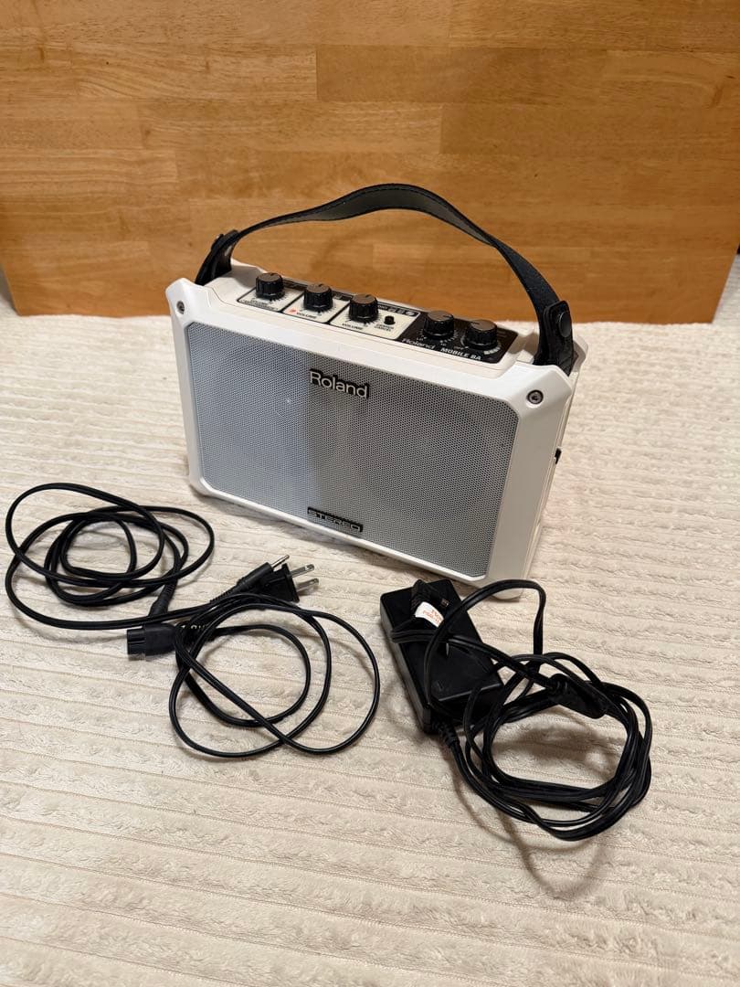 Roland Mobile BA ホワイト ポータブルアンプ