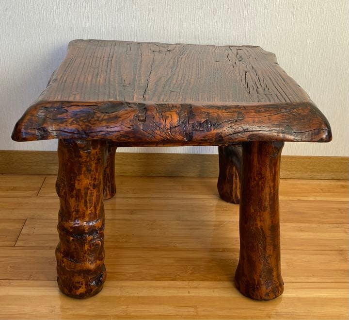 古民具　　アンティーク　古い木製花台や椅子になります