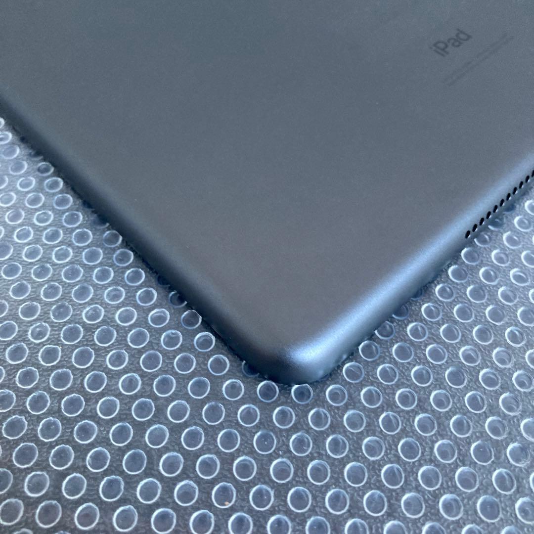3077【早い者勝ち】電池最良好☆iPad7 第7世代 32GB WIFIモデル
