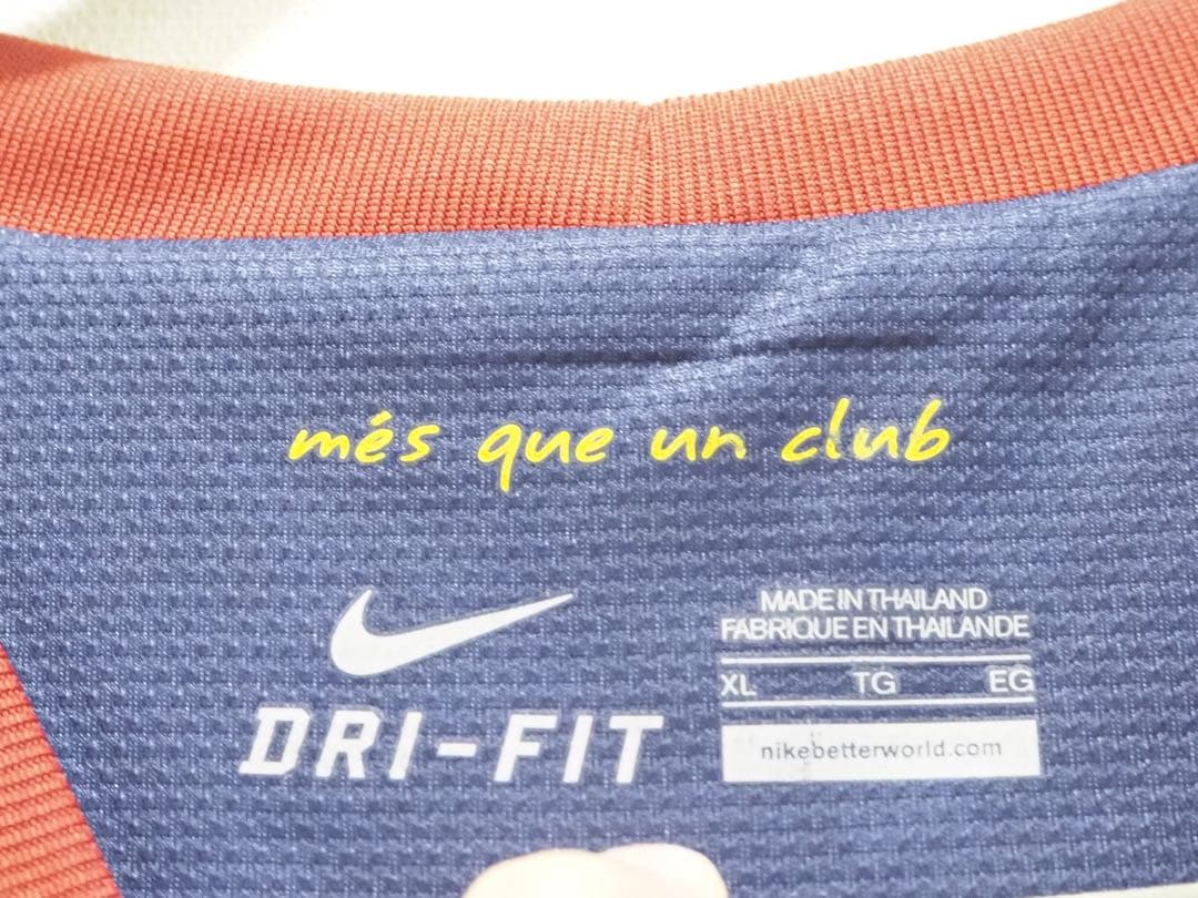 【タグ付き希少】FC Barcelona Nike シャツ FIFA 2011