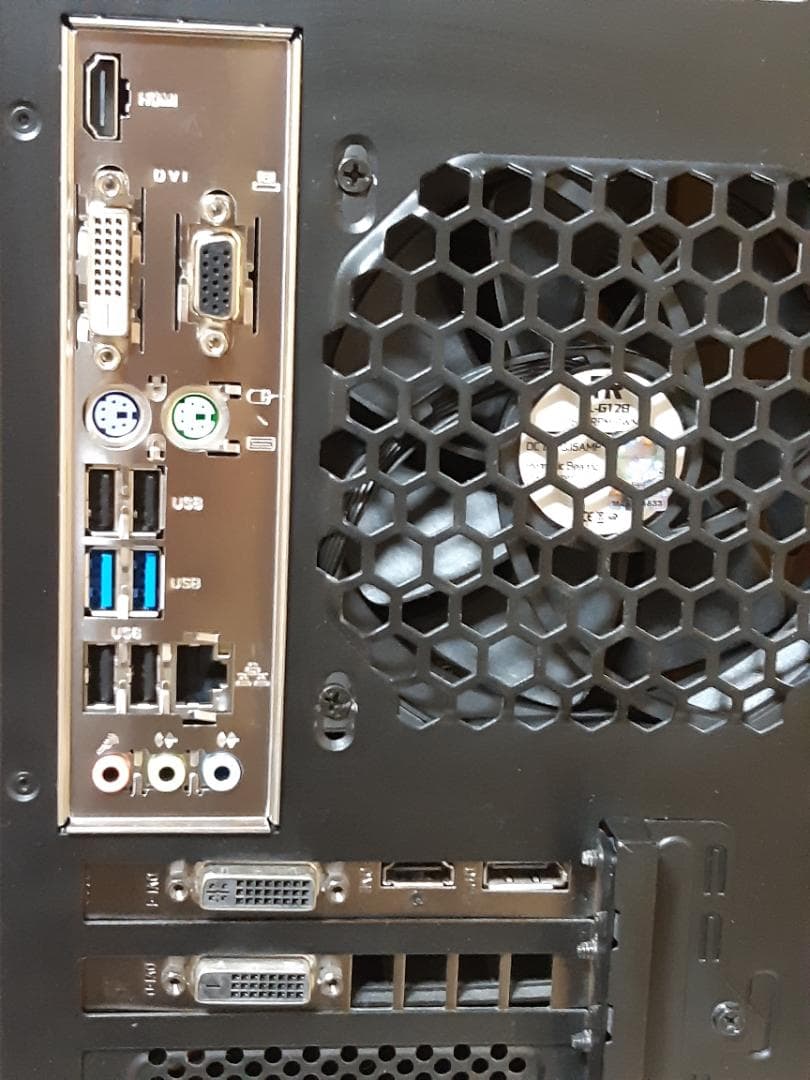 自作PC　第10世代 i3・16GB・256GB・GTX760・WIN11