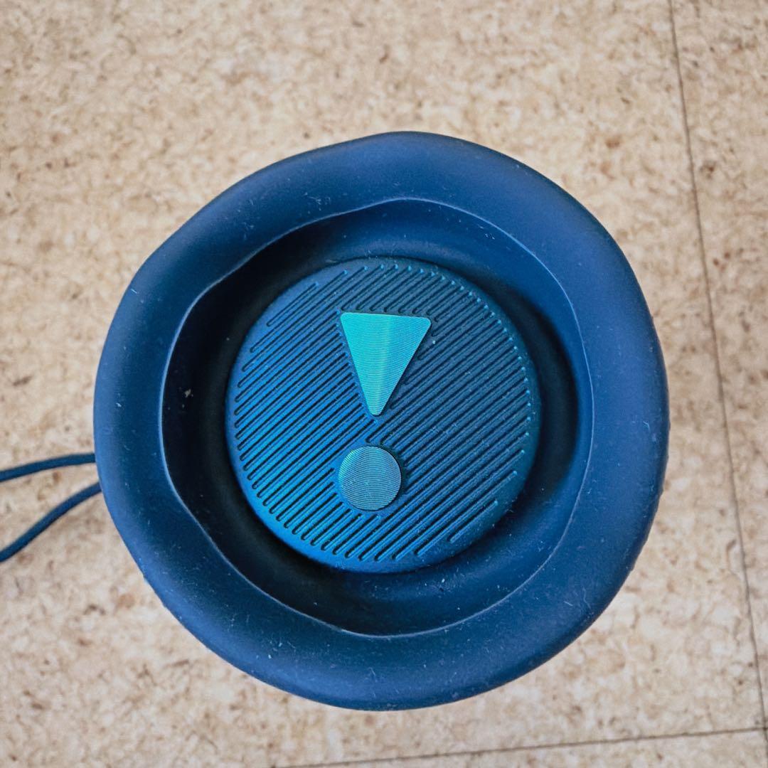 【ほぼ新品】JBL Flip 6 ブルー（使用わずか・元箱あり）