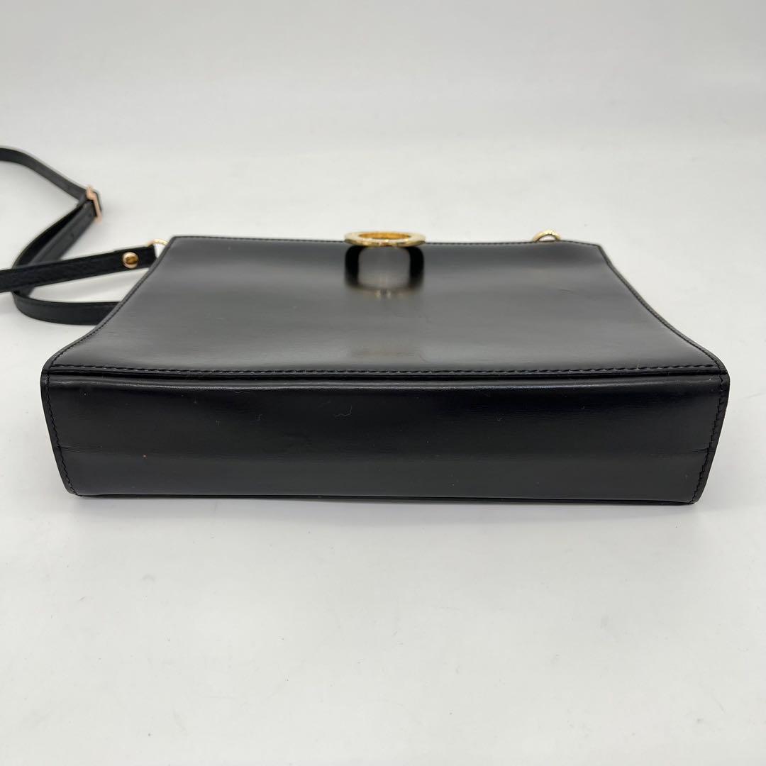 CELINE ショルダーバッグ 斜めがけ サークルロゴ 黒 レザー 保存袋付き