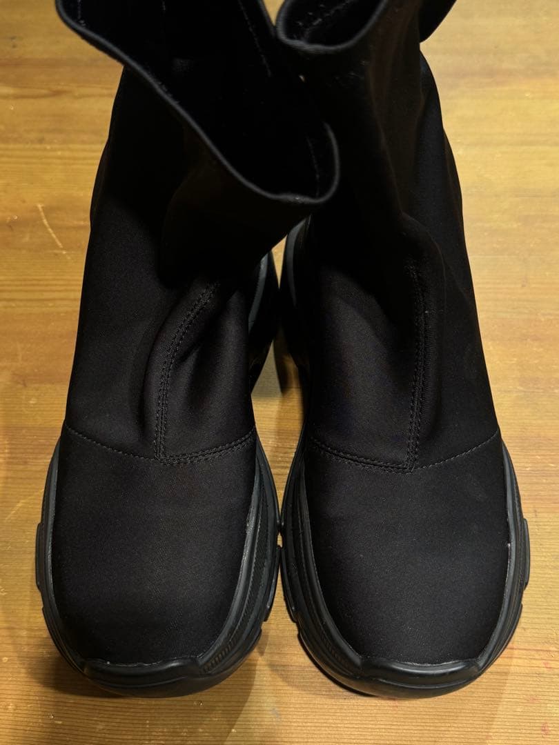 YELLO DOUBLE SNEAKER SHORT BOOTS M サイズ