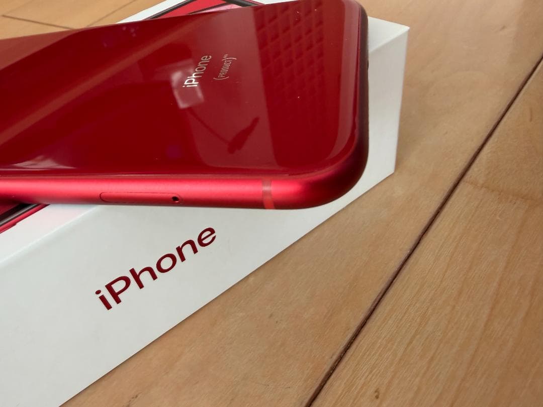 ★☆ iPhone XR 64GB Product RED 美品 バッテリ94%
