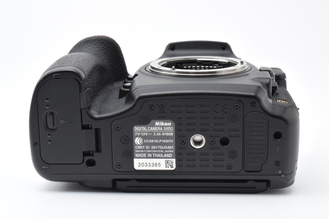 ★極上品★ Nikon D850 ニコン フルサイズ デジタル一眼レフカメラ
