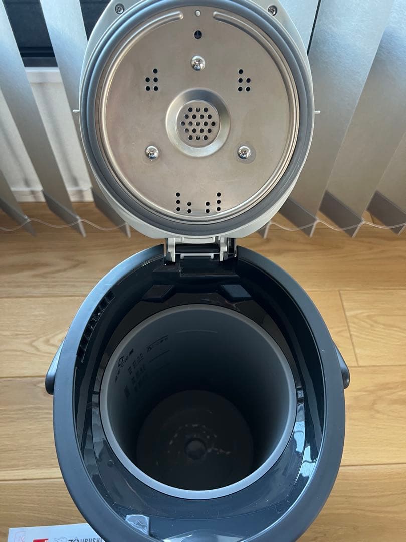 象印 EE-TA60 スチーム式加湿器 2024年製