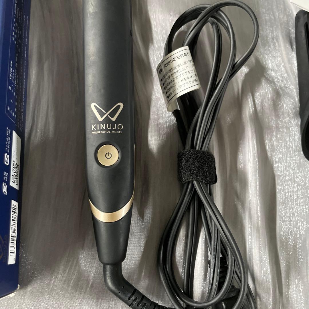 KINUJO ストレートヘアアイロン　ブラック