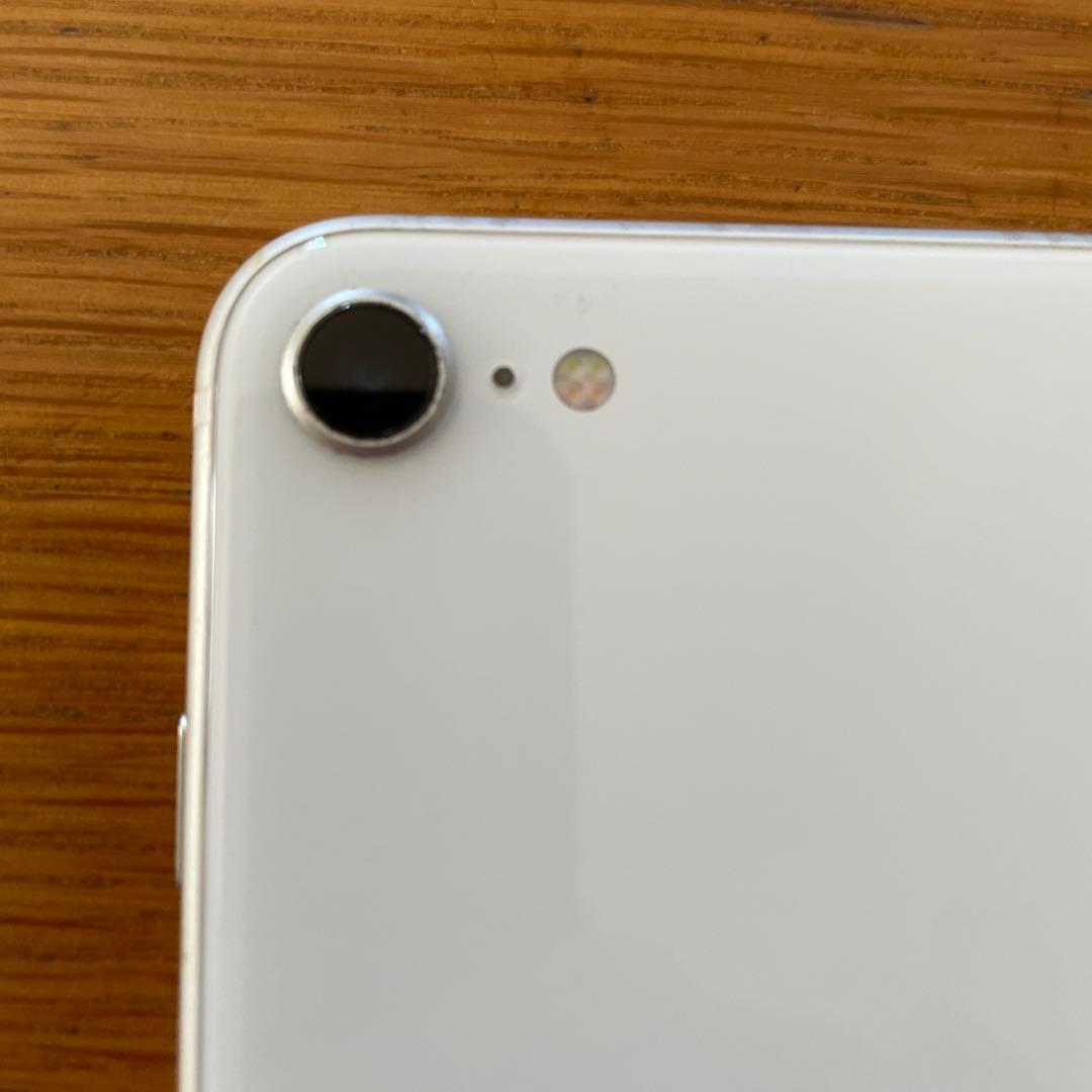 Apple iPhone se第2世代 ホワイト 本体