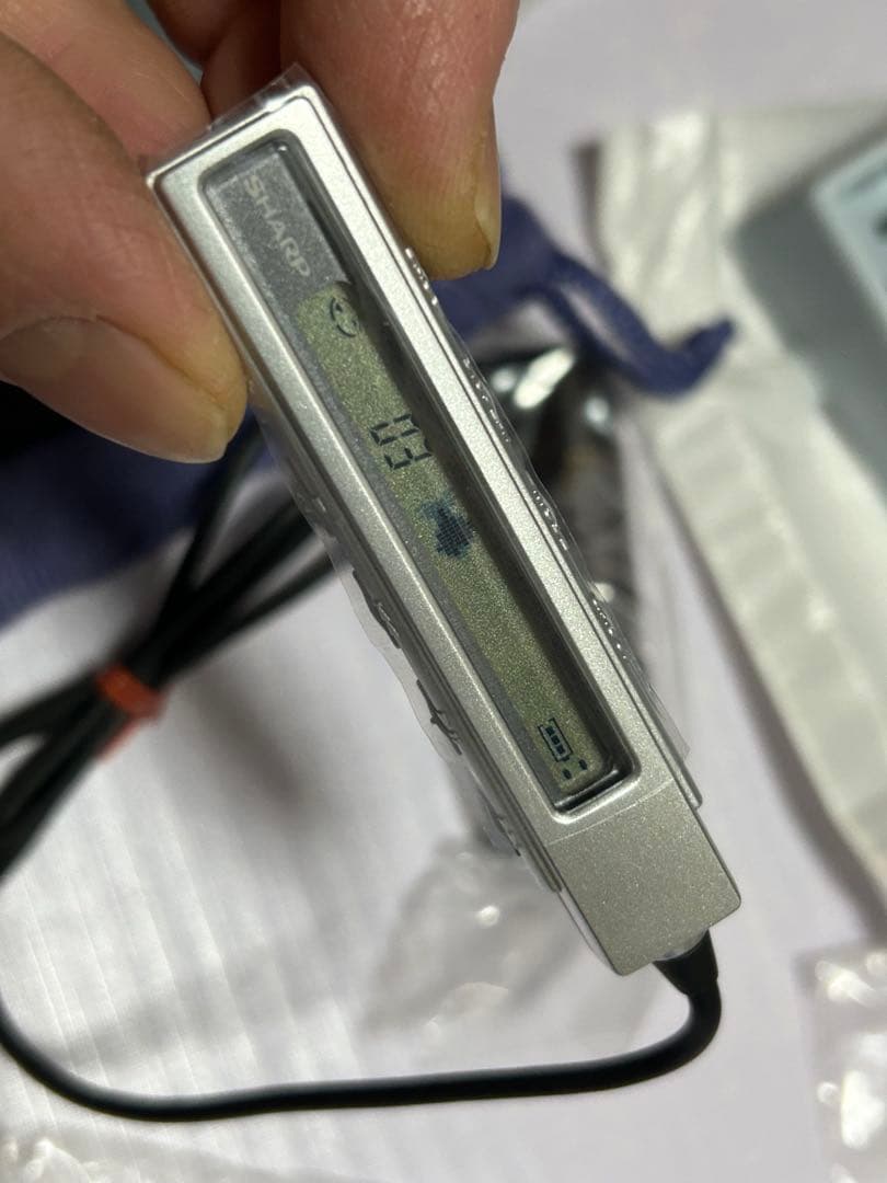 箱取説付/SHARP ポータブルMDプレーヤー MD-ST600