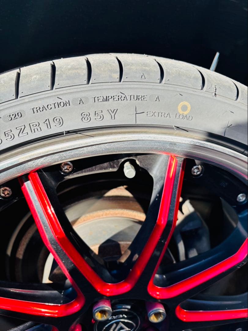 おく KUHL VERZ-WHEELS 19インチ タイヤ付き