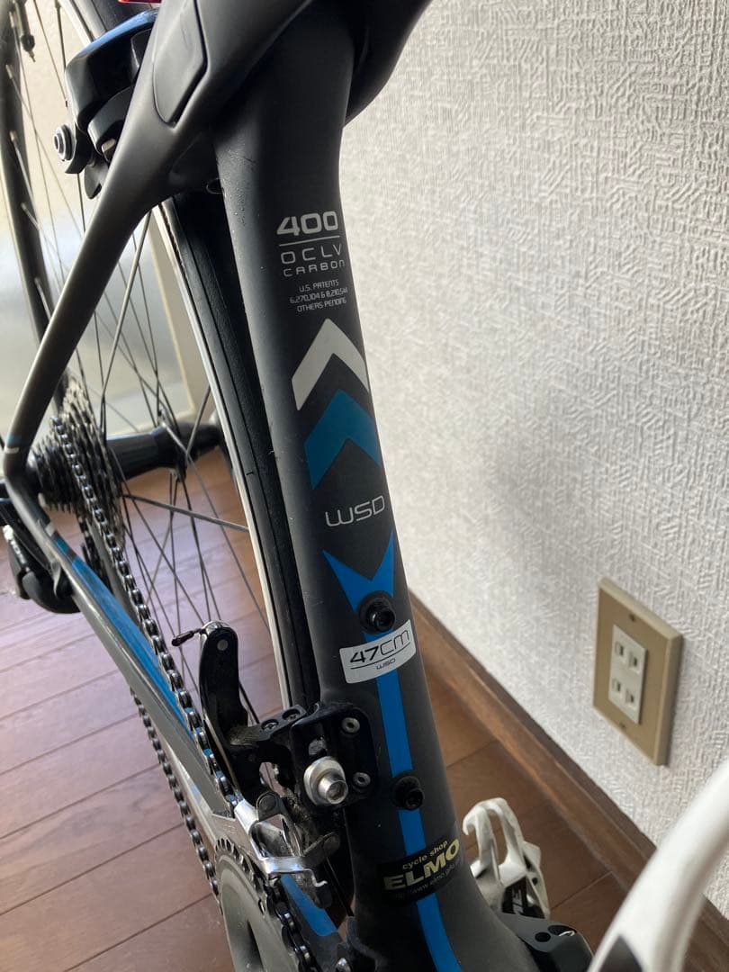 トレック シルク SILQUE 44 ロードバイク　カーボン　直接引き渡し希望