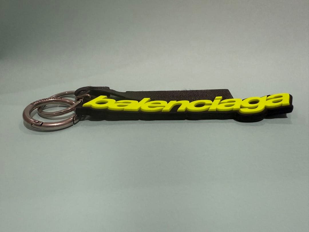 BALENCIAGA チャーム