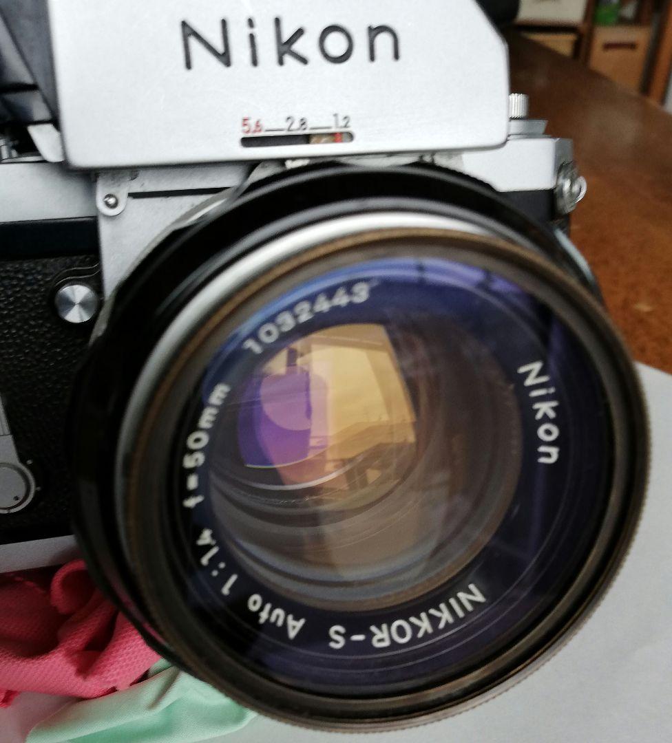 Nikon F 一眼レフ　フィルムカメラ　レンズ付き
