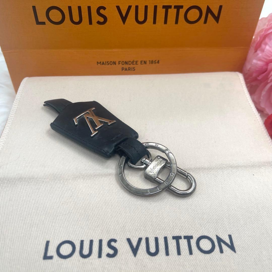 ルイヴィトン キーホルダー キーリング クロッシュ クレ チャーム　866