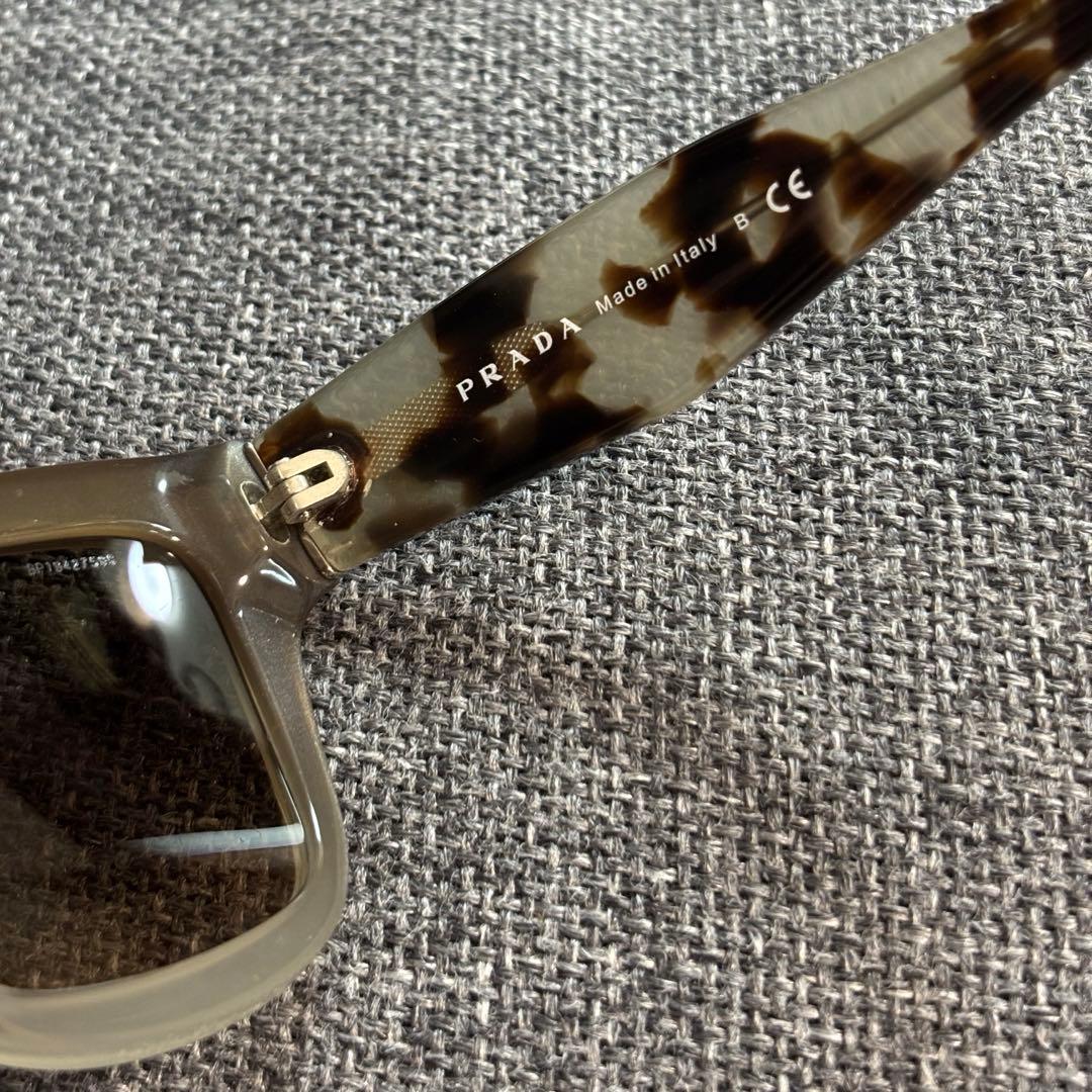 B*e様 美品　プラダ サングラス アイウェア デミ柄 SPR29R レディース