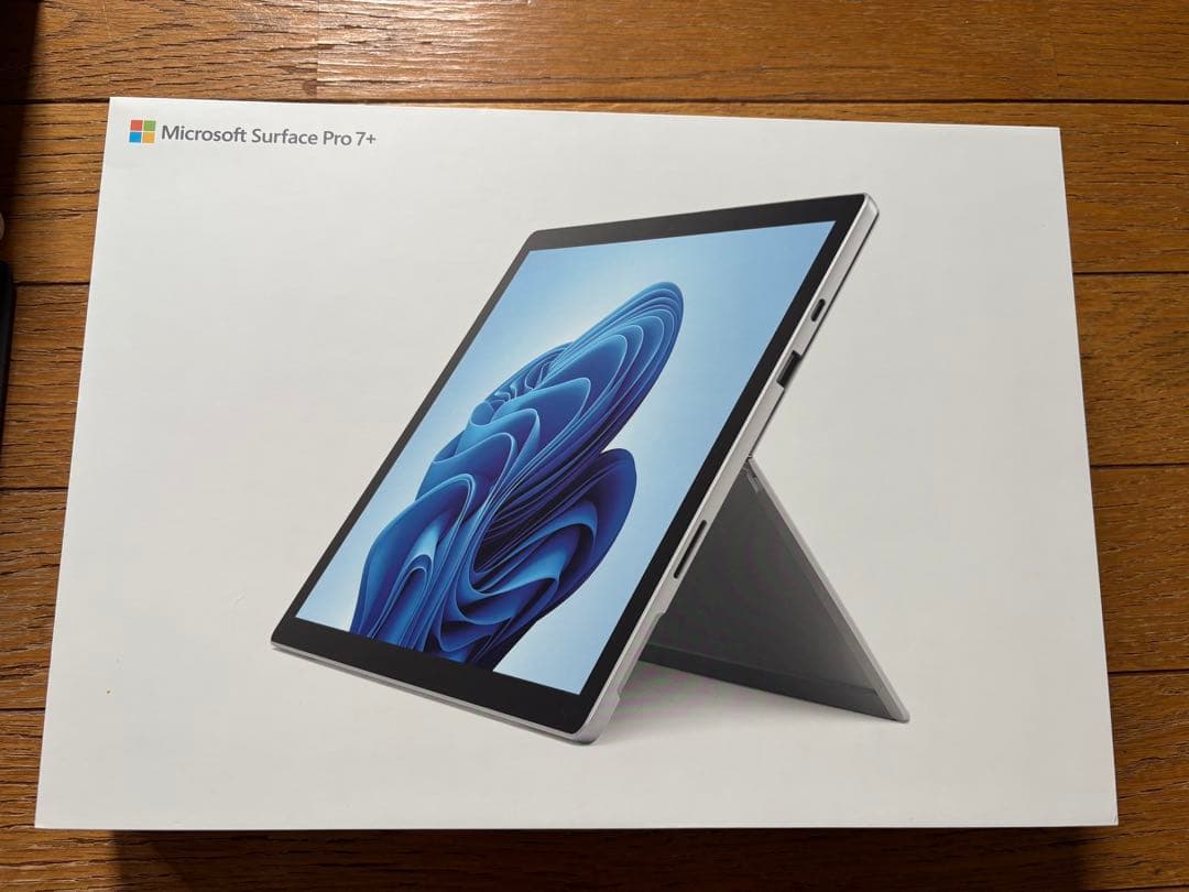 Surface Pro 7+ タイプカバー同梱 (美品)