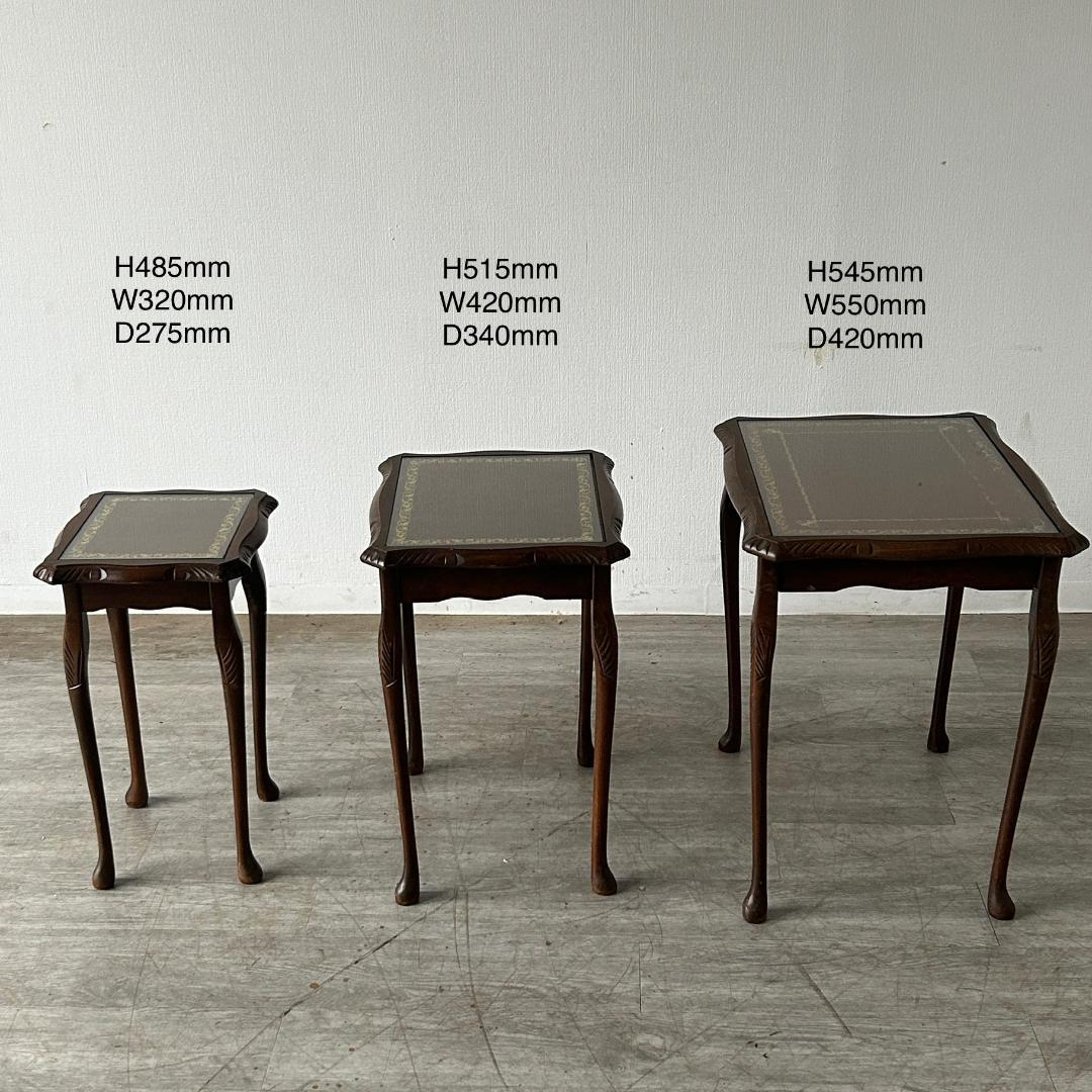 イギリス アンティーク家具 ガラストップ ネストテーブル 845A