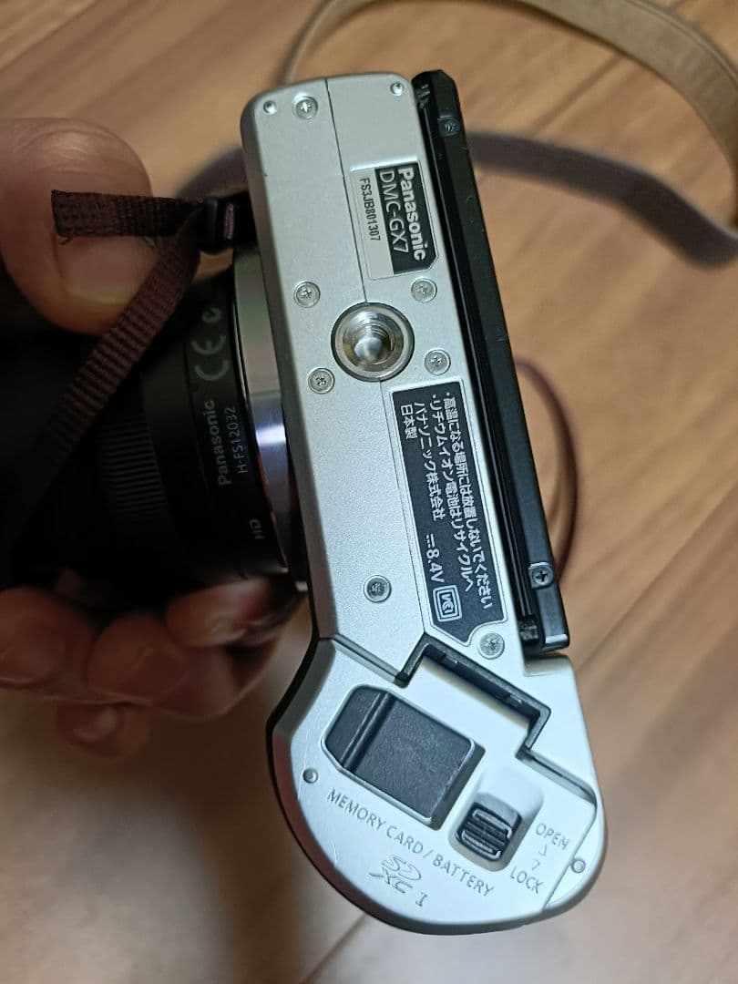 美品 Panasonic LUMIX DMC-GX7 シルバー+12-32mm付