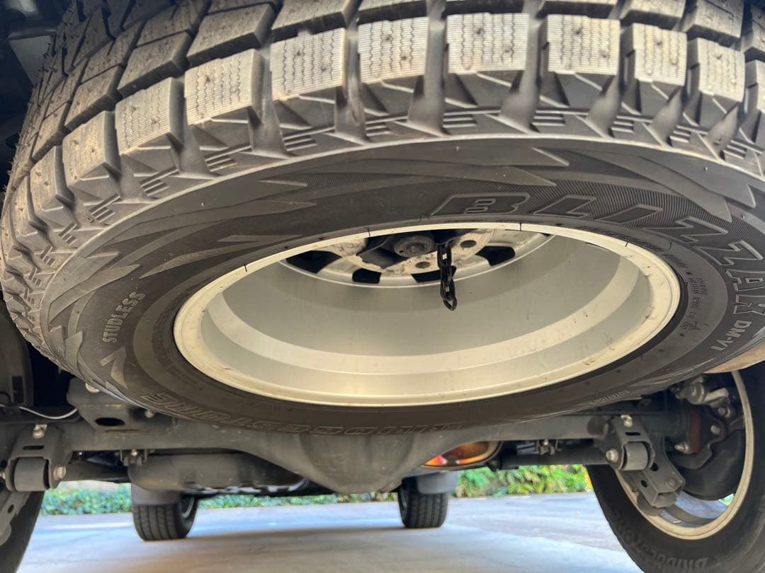 265/60R18 1100 150 プラド スタッドレスタイヤ　5本