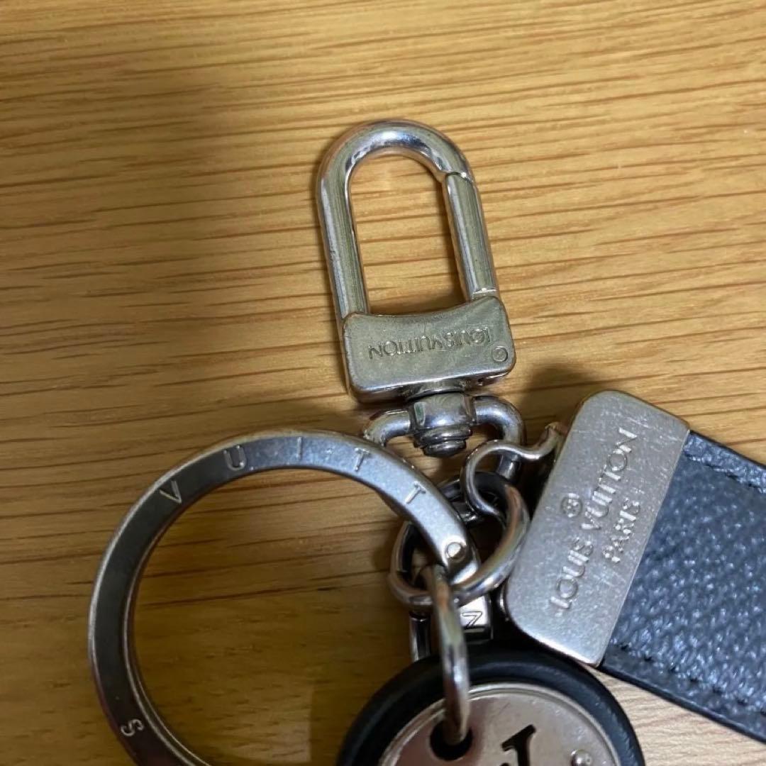 LOUIS VUITTON キーリング　キーホルダー