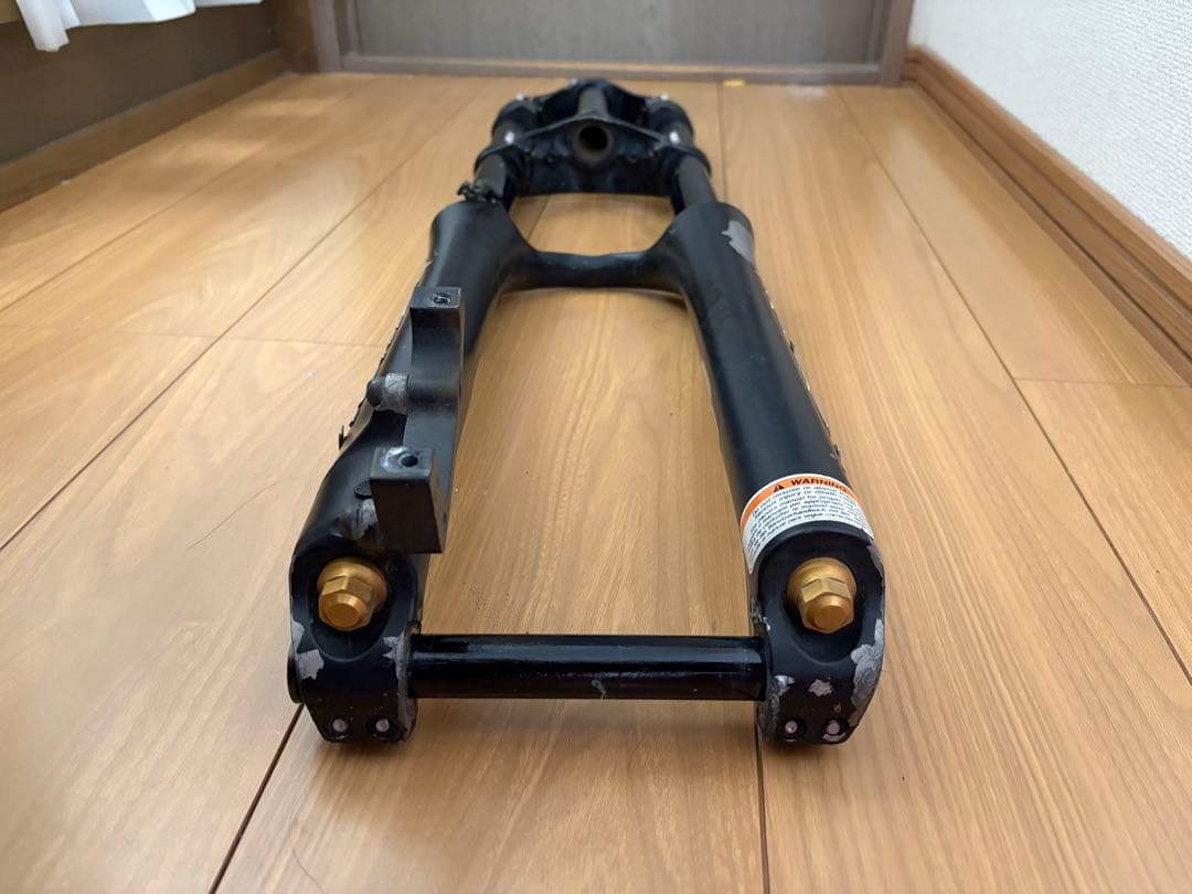 マルゾッキ　ボンバー　888 サスペンションフォーク　ダブルクラウン