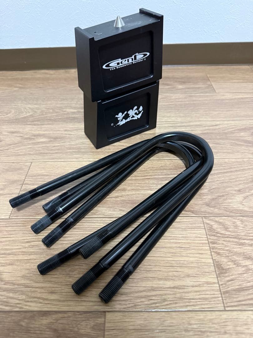 玄武 3.5インチダウンブロック 200系ハイエース 2WD