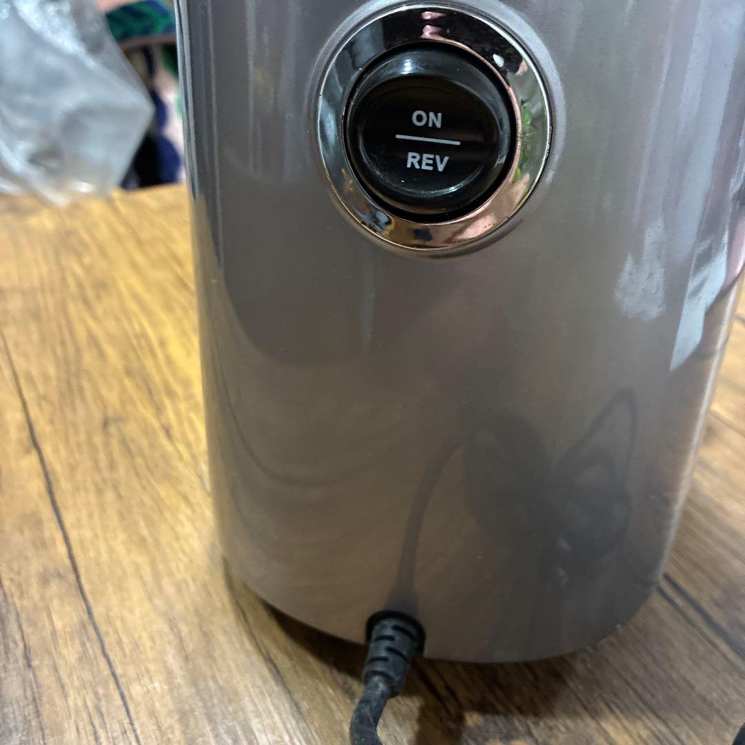 HUROM 低速圧搾式ジュースメーカー 500ml グレー