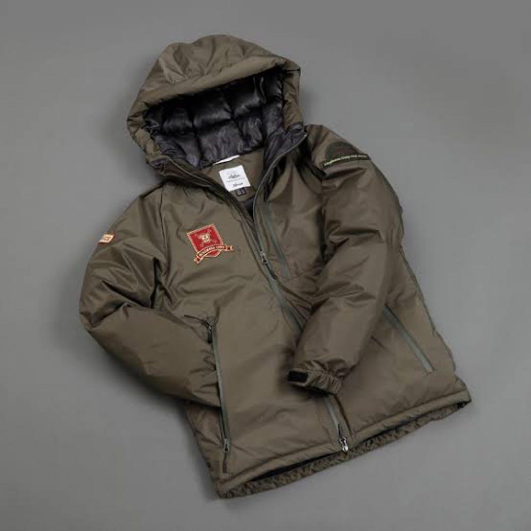 希少NANGA ナンガONE PIECEコラボオーロラダウンジャケット　CAMP