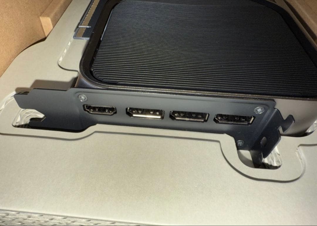 「新品・未使用」RTX 5080 Founders Edition