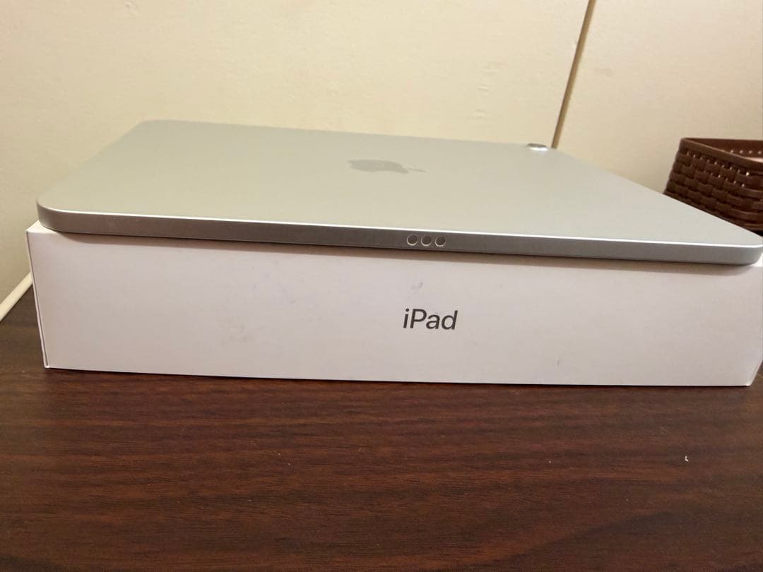 シ*ー様 Apple iPad （A16）Wi-Fi 128GB 箱付属