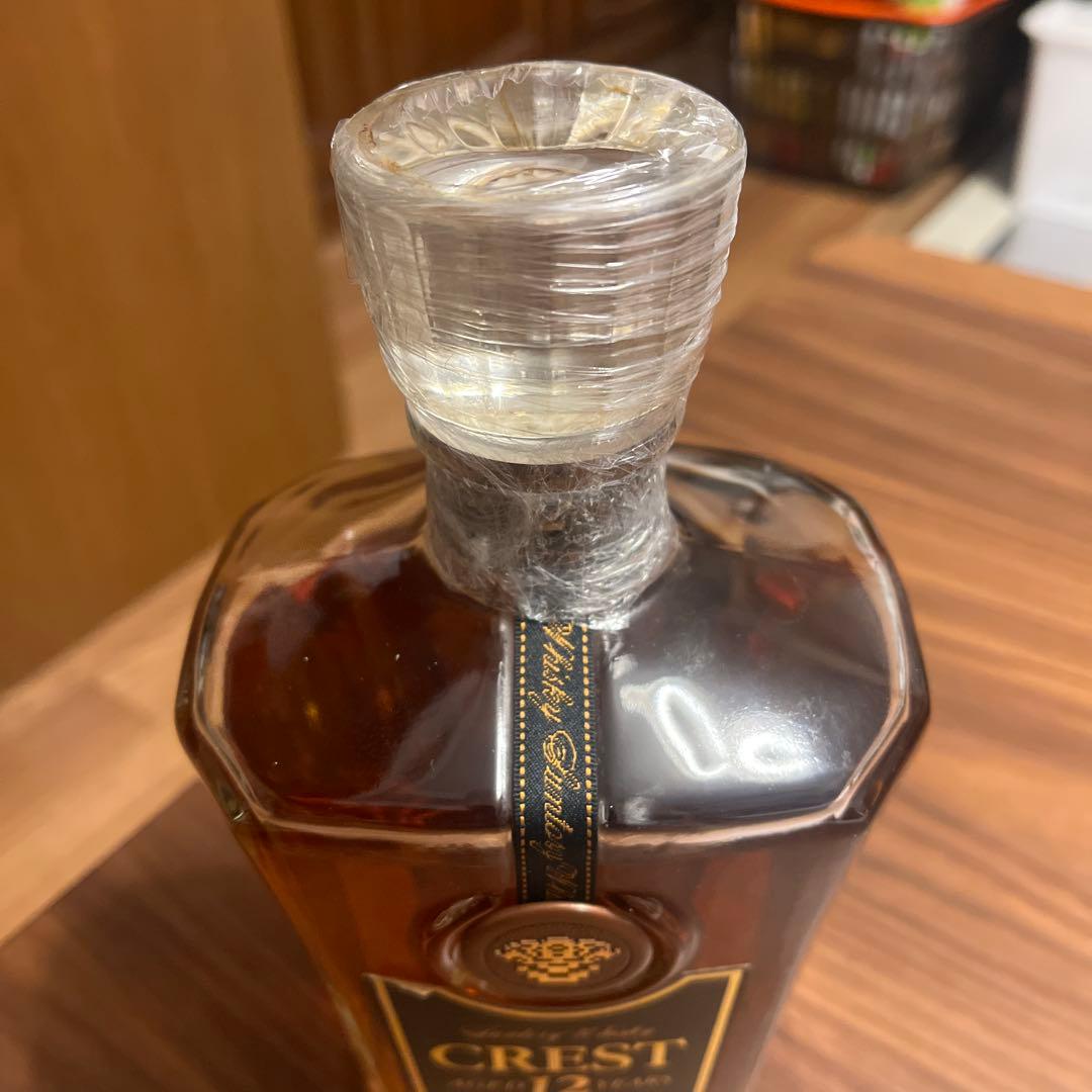 サントリーローヤル 1000mlと クレスト12年700mlの2本セット