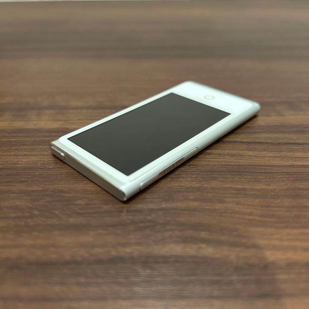 Apple iPod nano 第7世代 16GBホワイト