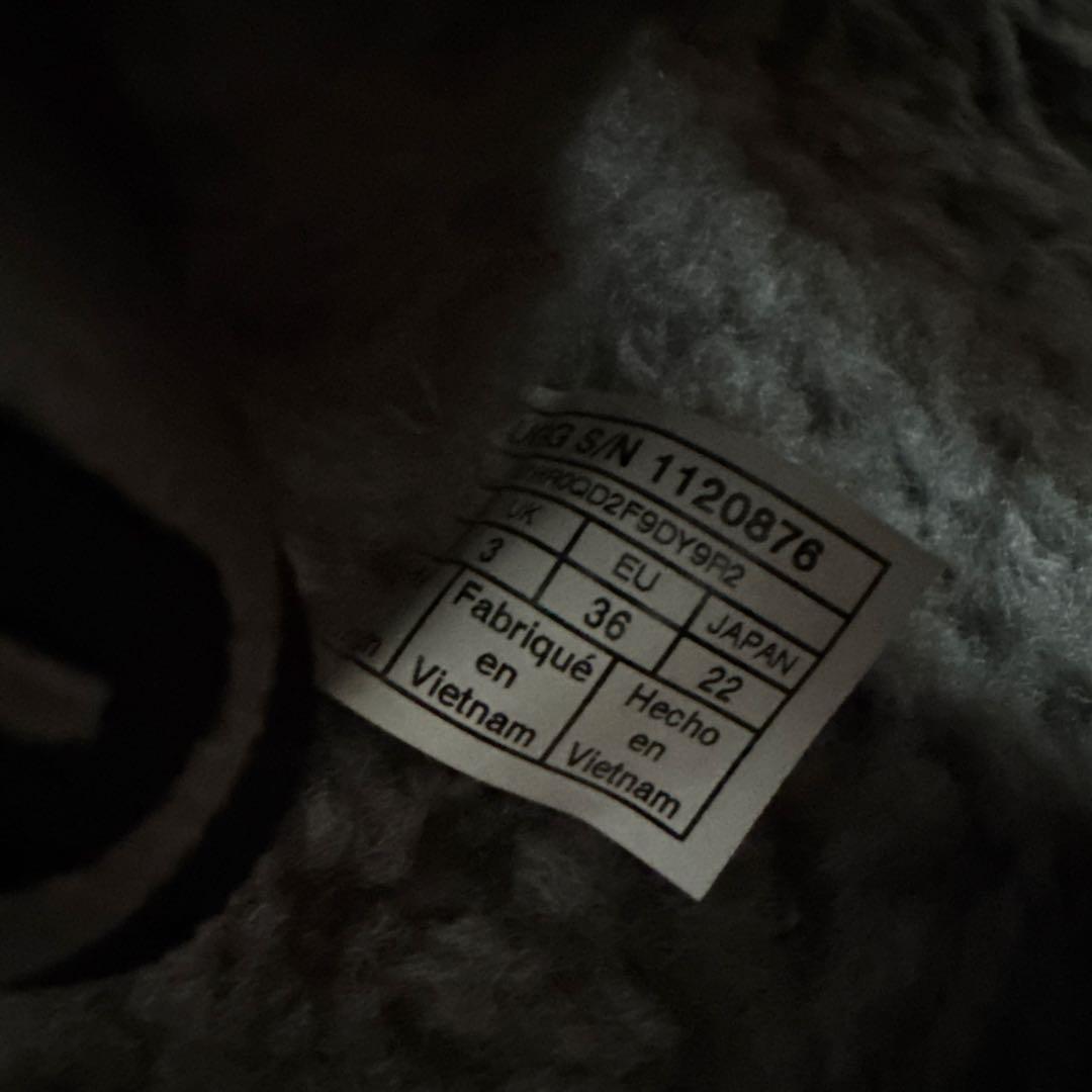 UGG ファー付きサンダル EU36