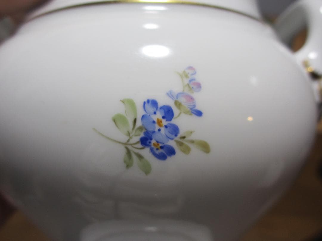 マイセン Meissen 花瓶 R.Münch絵付け 金彩 高さ26.5cm