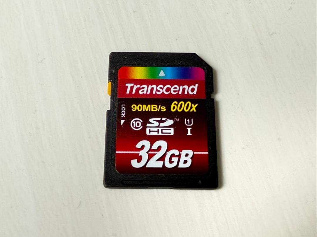 【おまけ多数】OLYMPUS PEN Lite E-PL7 ダブルズームキット