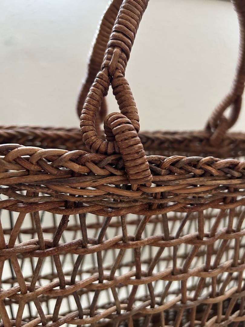 あけび籠　かごバッグ 透かし編み あけび蔓