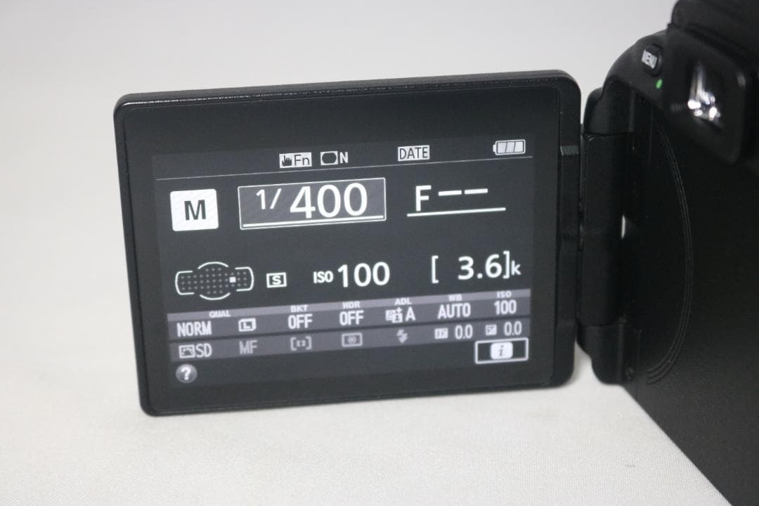 初心者応援セット!!プロ級高画質⭐シリーズ最新！Nikon D5600⭐一眼レフ