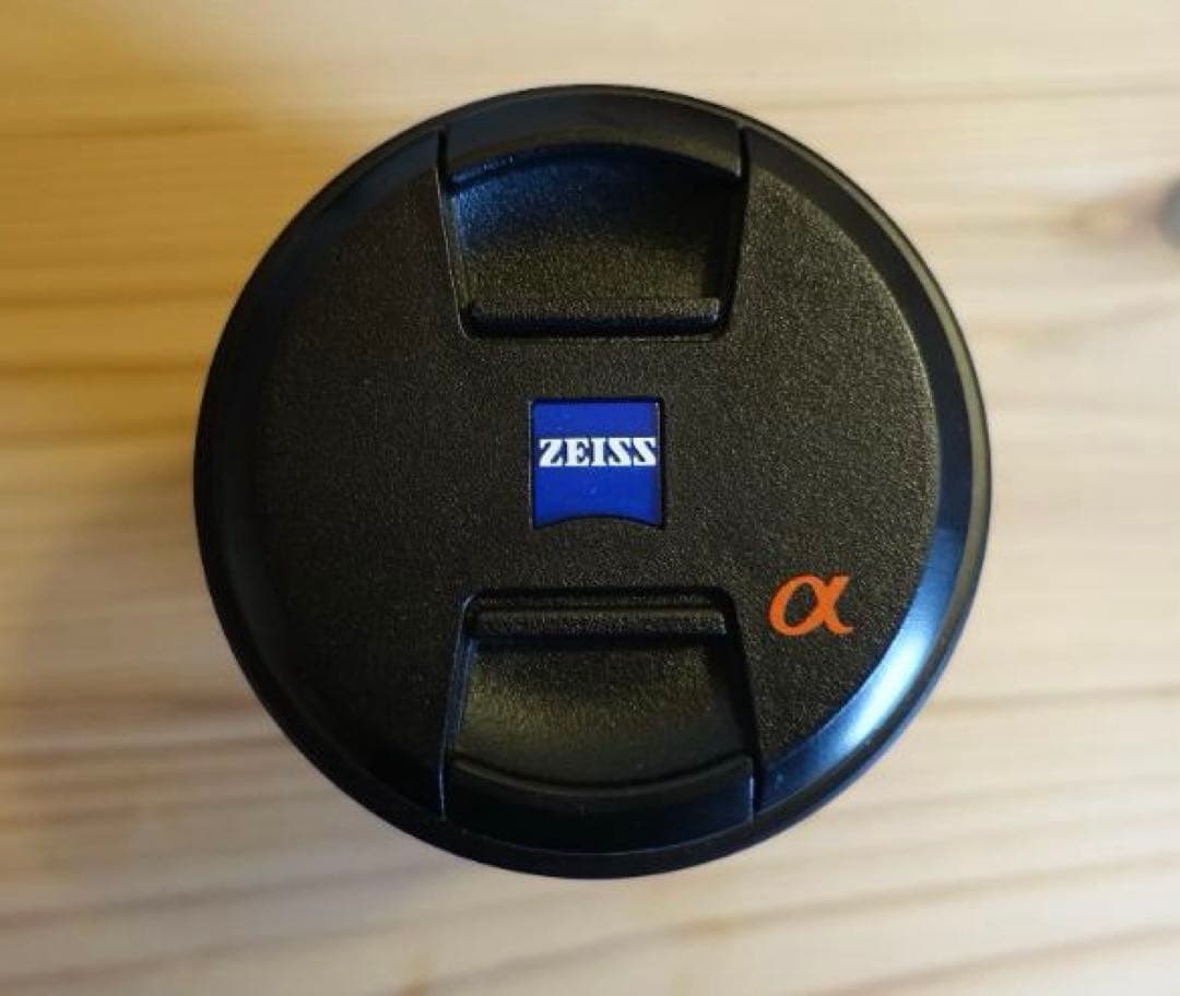 ト*ツ様 【中古】 Sonnar T* 135mm F1.8 ZA SAL135