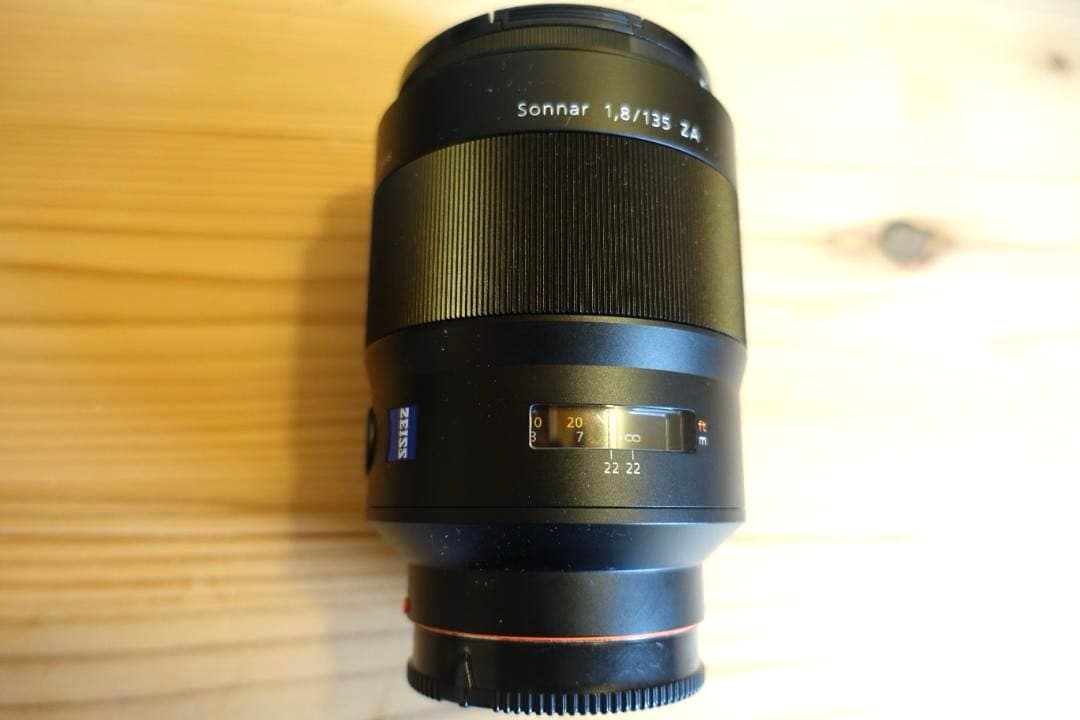 ト*ツ様 【中古】 Sonnar T* 135mm F1.8 ZA SAL135