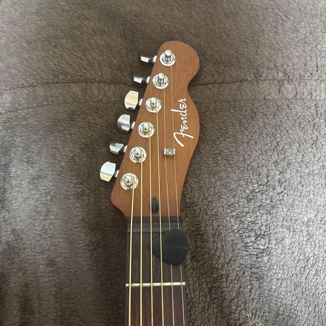 Fender アコスタソニック