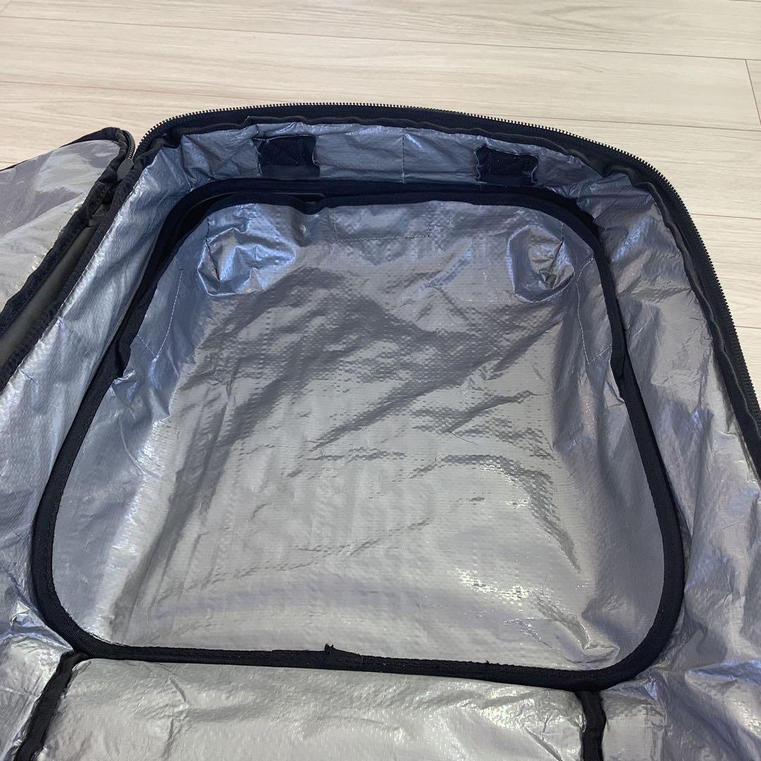 066BURTONバートンウィーリー ロッカースノーボードバッグキャスター166