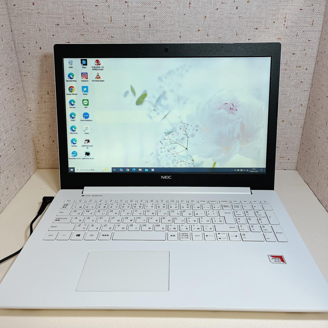 ✨かわいいホワイト✨人気のNECノートパソコン｜カメラ付き｜大容量1000GB