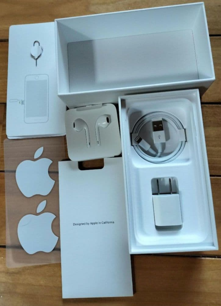 Apple iPhone SE (第2世代) 赤 レッド 128GB