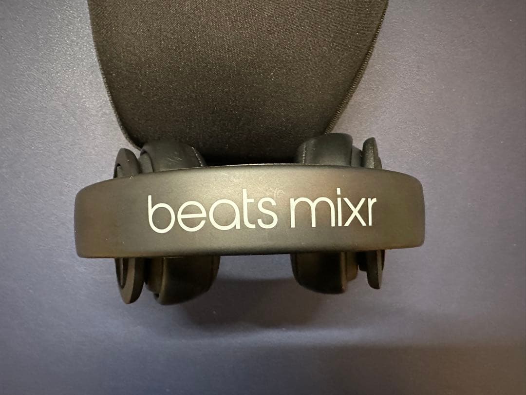 Beats beats mixr ブラック/レッド